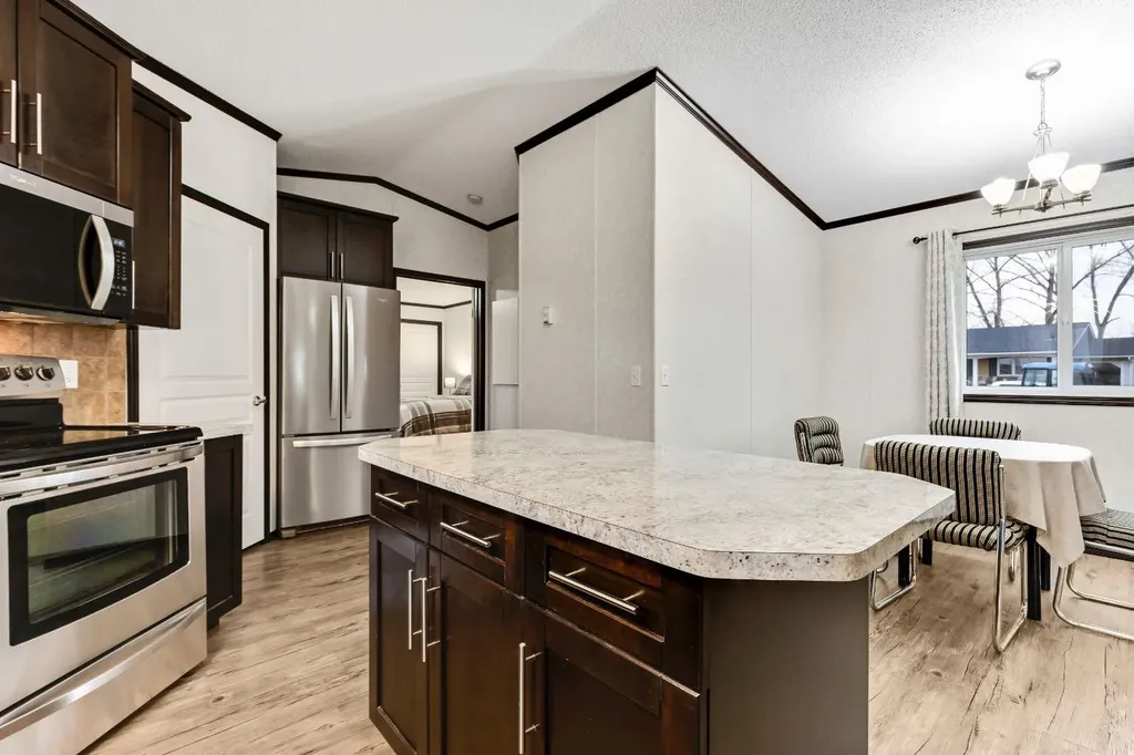 117 Range Road 250 Mossleigh AB T0J1P0