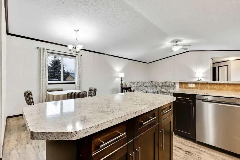 117 Range Road 250 Mossleigh AB T0J1P0