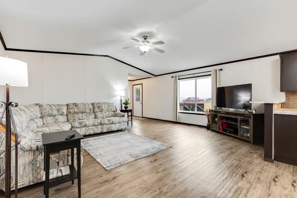 117 Range Road 250 Mossleigh AB T0J1P0