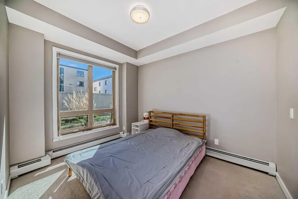 823 5 Avenue NW Calgary AB T2N0R5