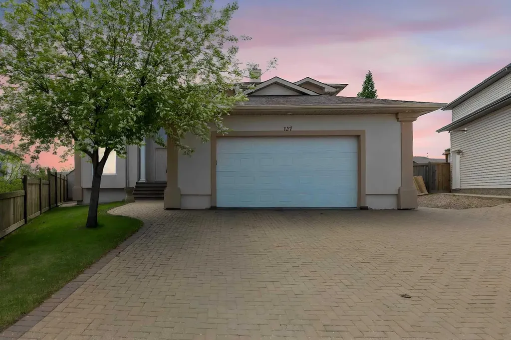 127 Pew Lane Fort Mcmurray AB T9K 0A8