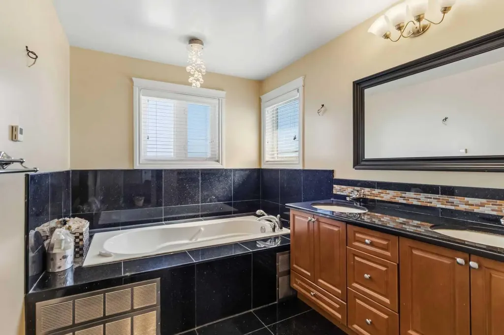 127 Pew Lane Fort Mcmurray AB T9K 0A8