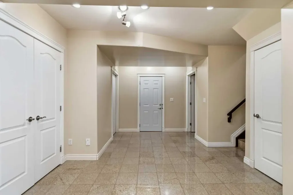 127 Pew Lane Fort Mcmurray AB T9K 0A8