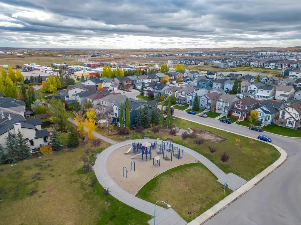 570 Silverton Street SW Calgary AB T2X 0T9