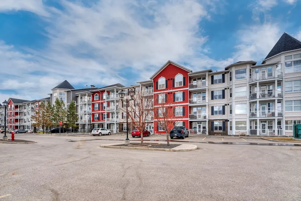1 Crystal Green Lane Okotoks AB T1S 0C5