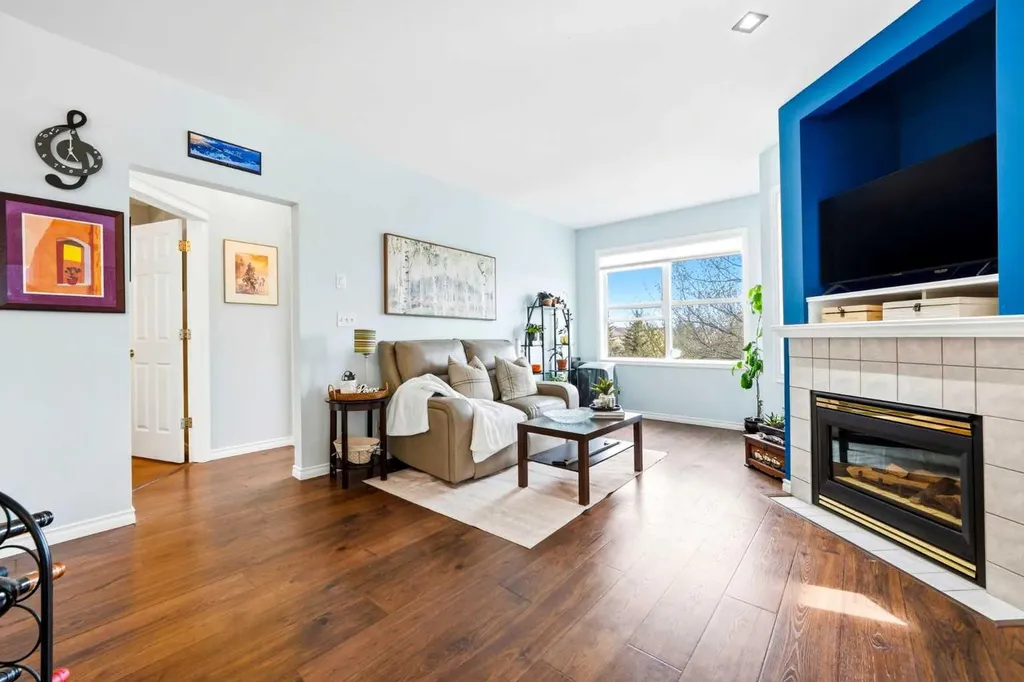 60 Promenade Way SE Calgary AB T2Z 3R4