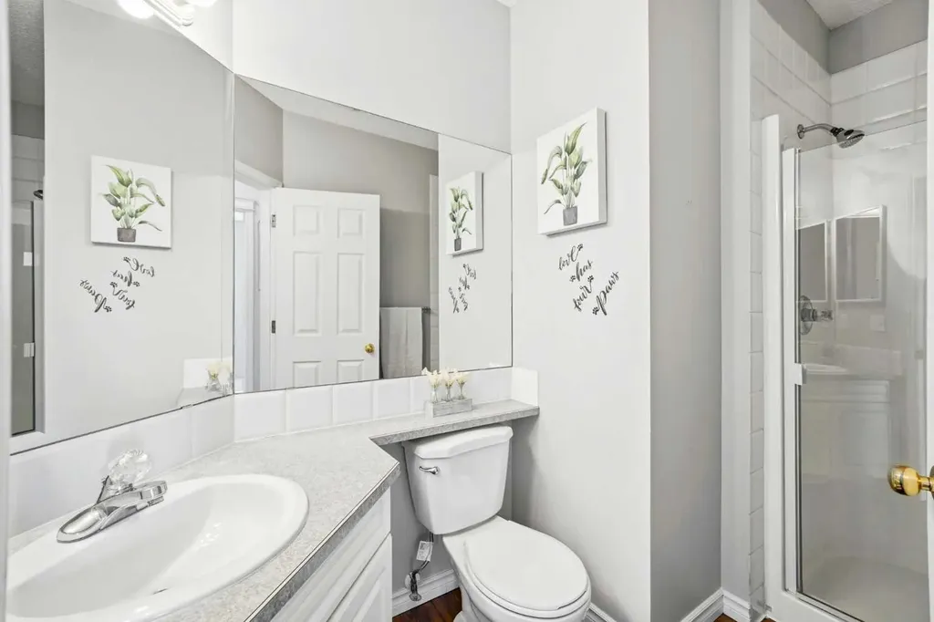 60 Promenade Way SE Calgary AB T2Z 3R4
