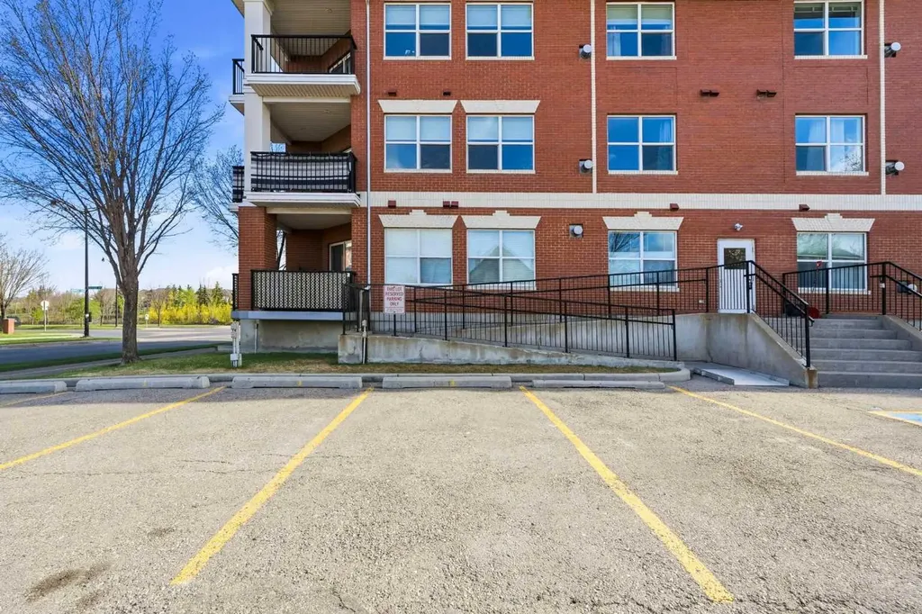 60 Promenade Way SE Calgary AB T2Z 3R4
