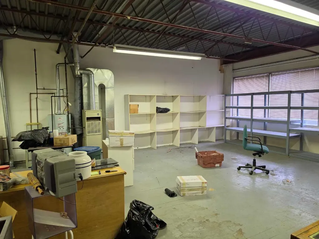3610 29 Street NE Calgary AB T1Y 5Z7