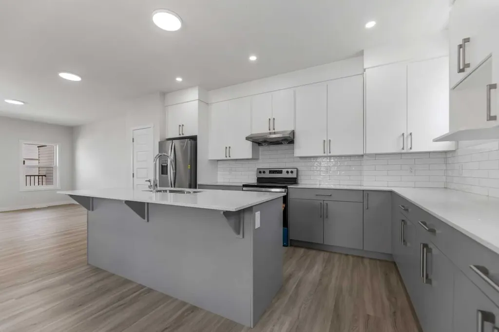 90 Corner Meadows Manor NE Calgary AB T3N 2N8