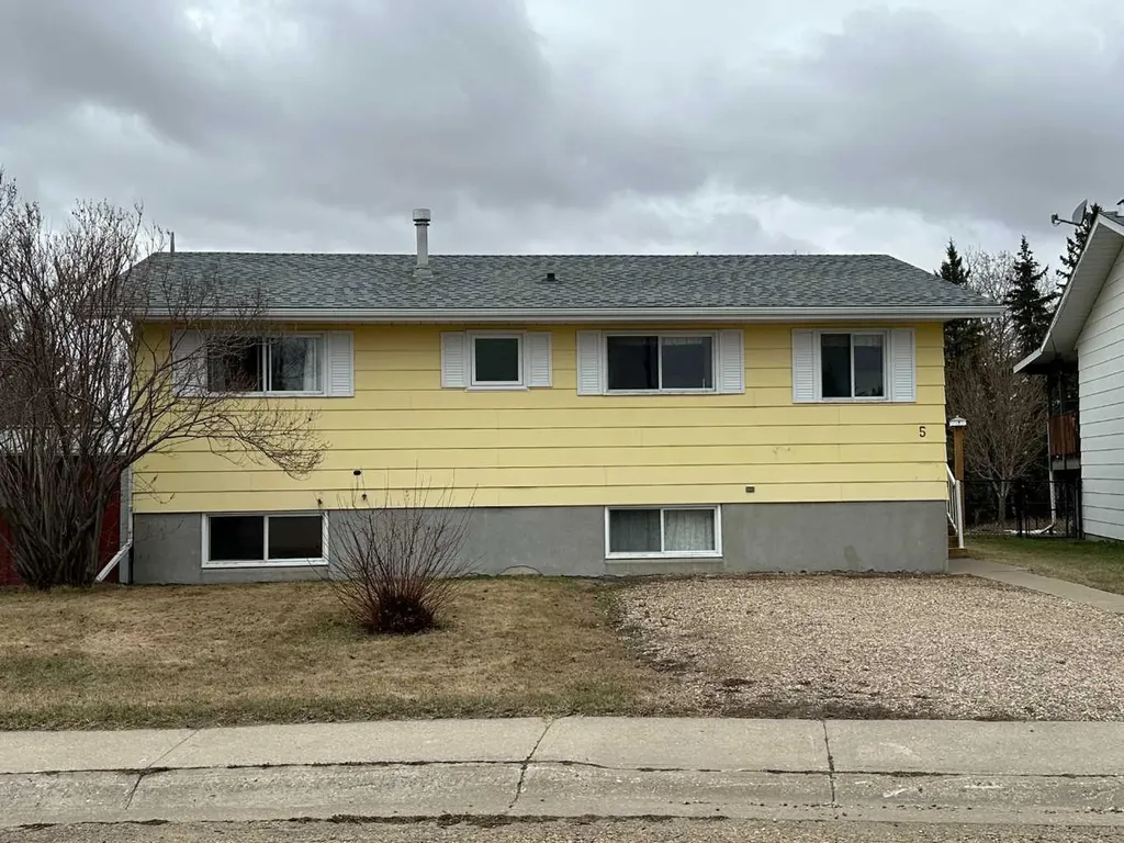 5 Sproule Place Bashaw AB T0B 0H0