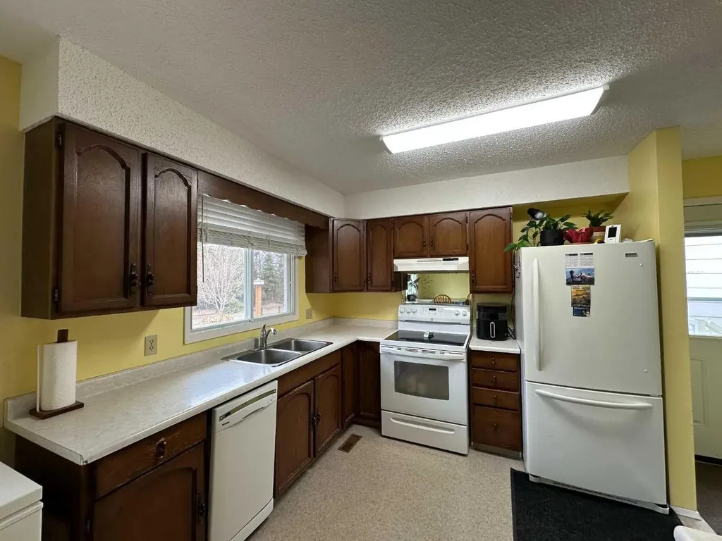 5 Sproule Place Bashaw AB T0B 0H0