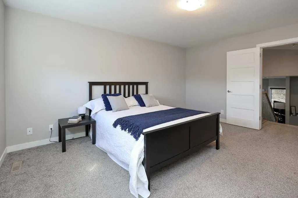 137 Coachman Way Blackfalds AB T4M 0B4