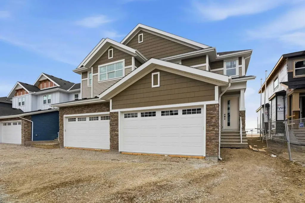 450 Kinniburgh Loop Chestermere AB T1X 3C2