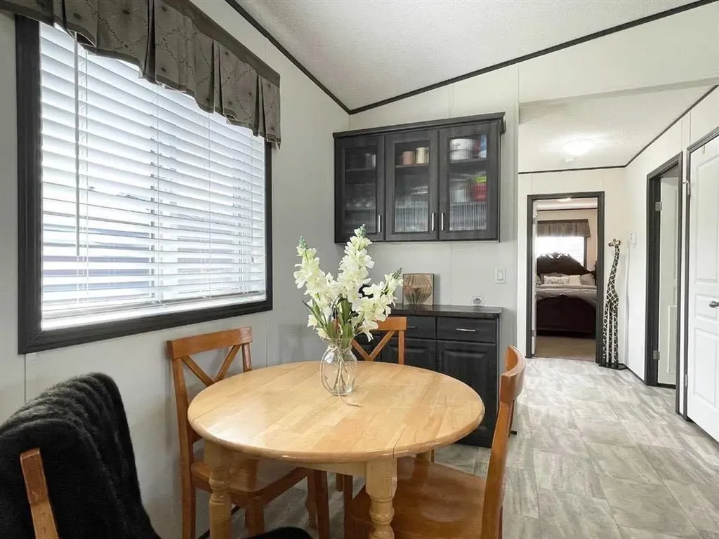 145 Caouette Crest Fort Mcmurray AB T9K2H5