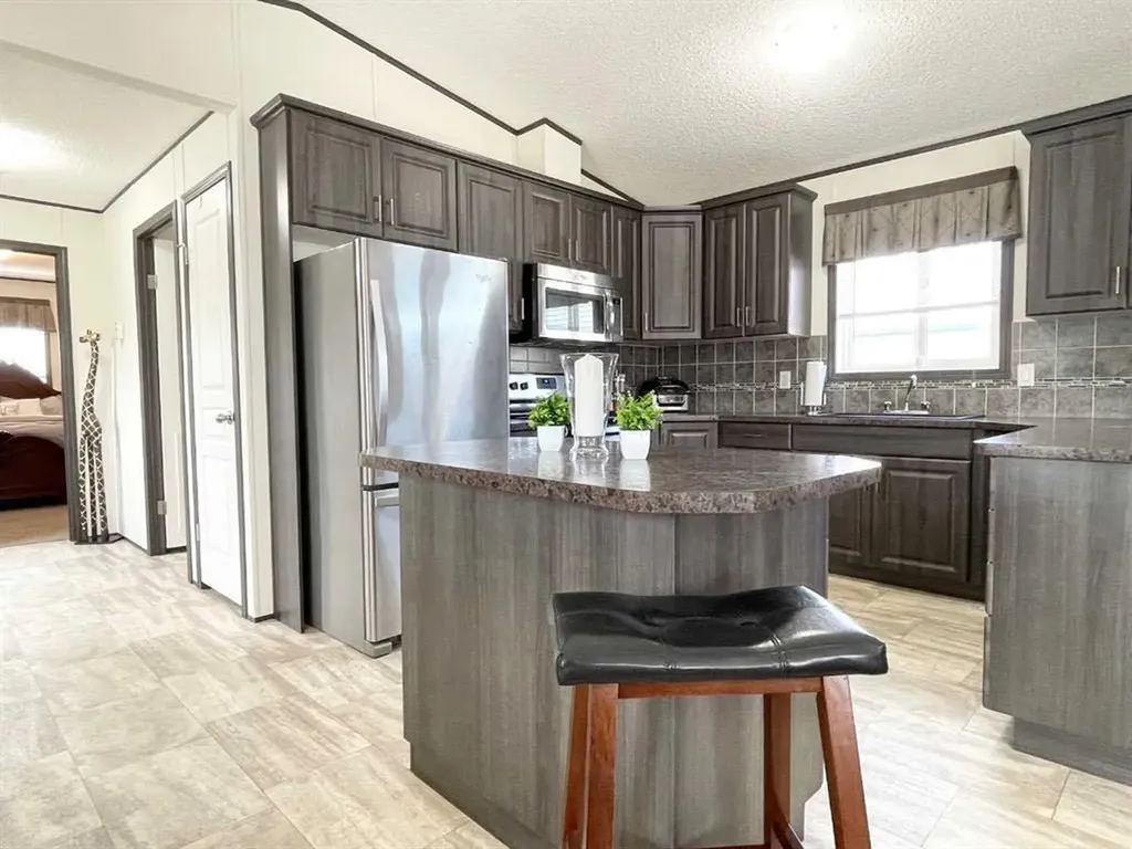 145 Caouette Crest Fort Mcmurray AB T9K2H5