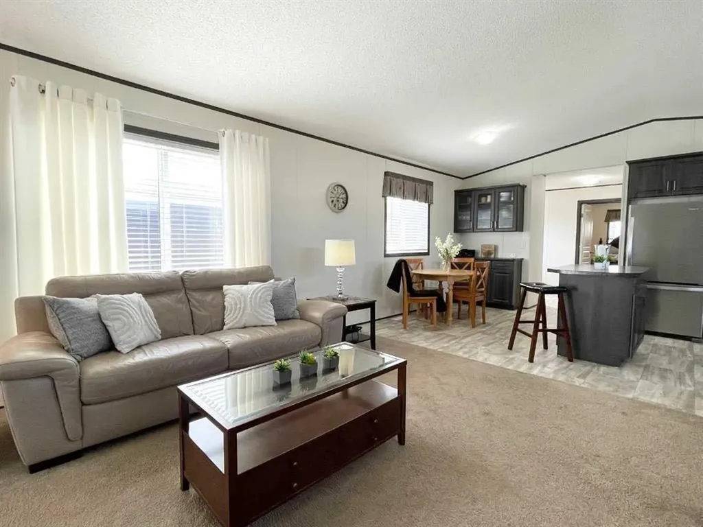 145 Caouette Crest Fort Mcmurray AB T9K2H5