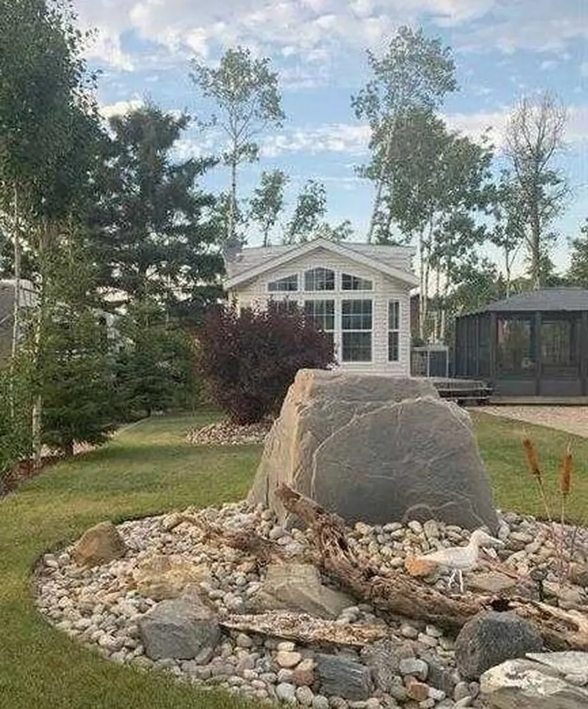 907 Birch Street Lac Des Iles SK S0M 1A0