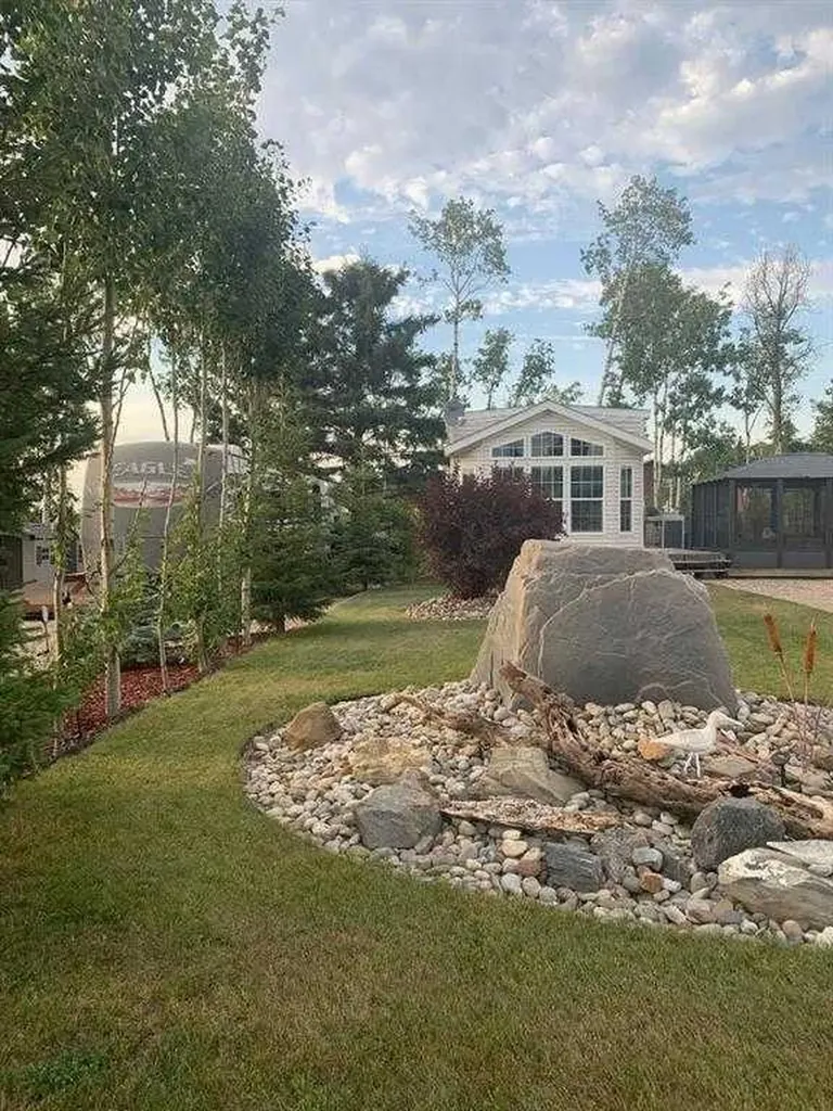907 Birch Street Lac Des Iles SK S0M 1A0