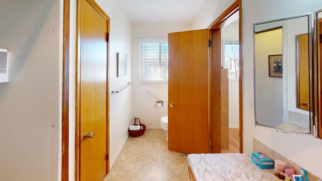 305 2 Avenue Bassano AB T0J0B0