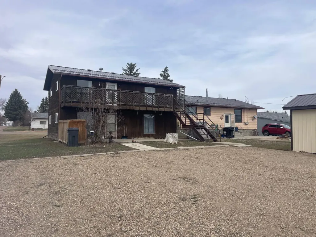 305 2 Avenue Bassano AB T0J0B0