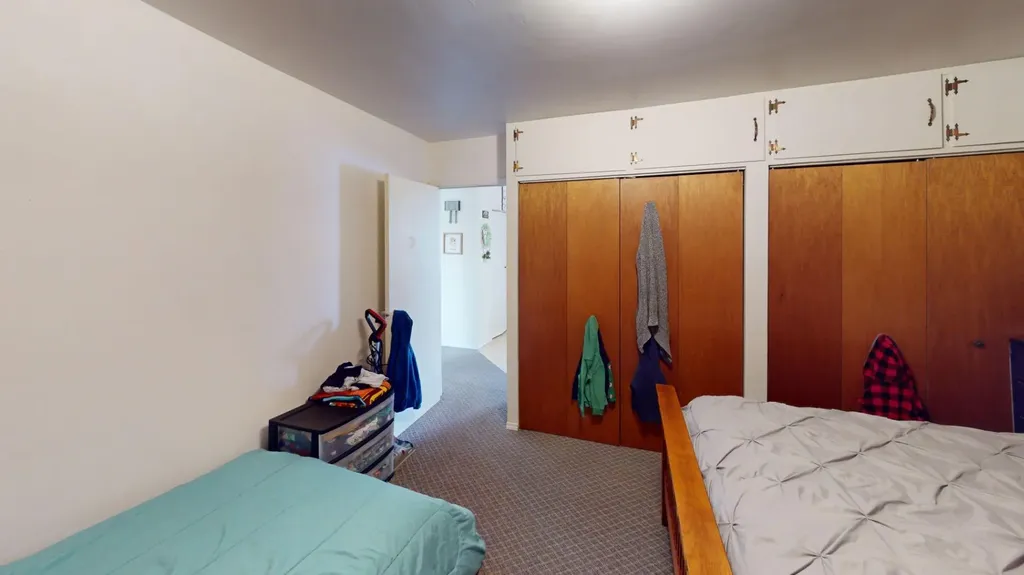 305 2 Avenue Bassano AB T0J0B0