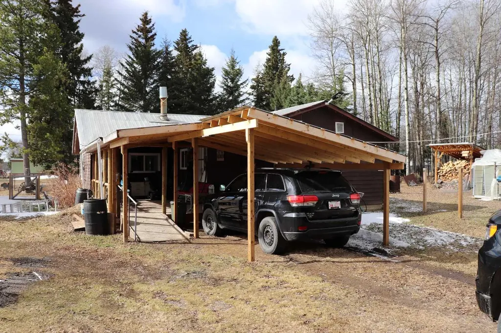 2302 10 Street Marlboro AB T7E 3A1