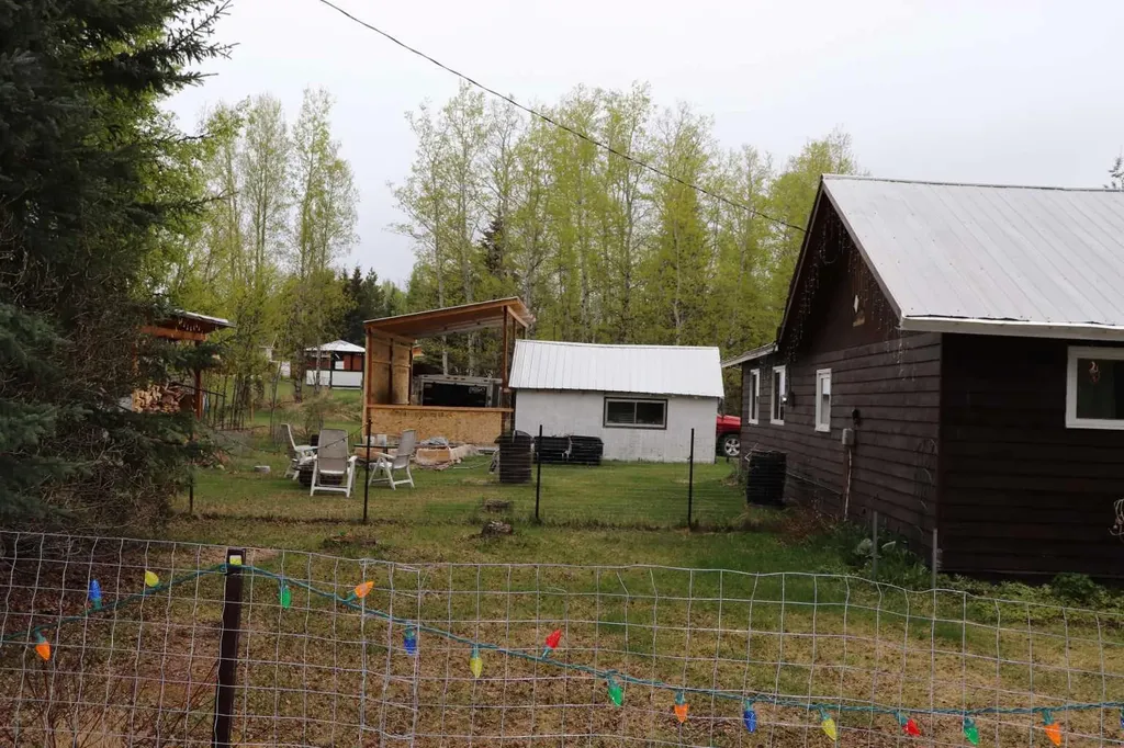 2302 10 Street Marlboro AB T7E 3A1