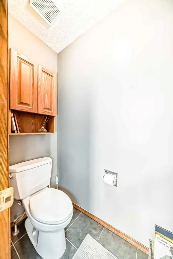 219 Hawkstone Close NW Calgary AB T3G 3P3
