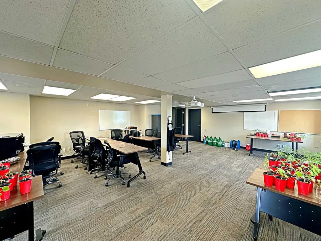 9902 Franklin Avenue Fort Mcmurray AB T9H 2K5