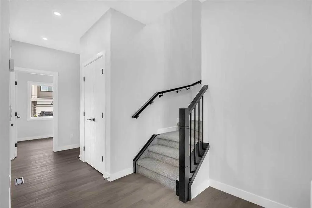 110 Saddlepeace Crescent NE Calgary AB T3J 2J2