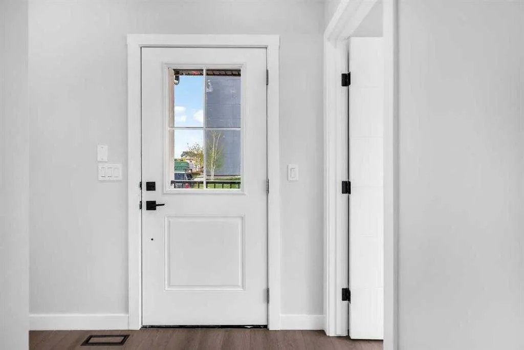 110 Saddlepeace Crescent NE Calgary AB T3J 2J2
