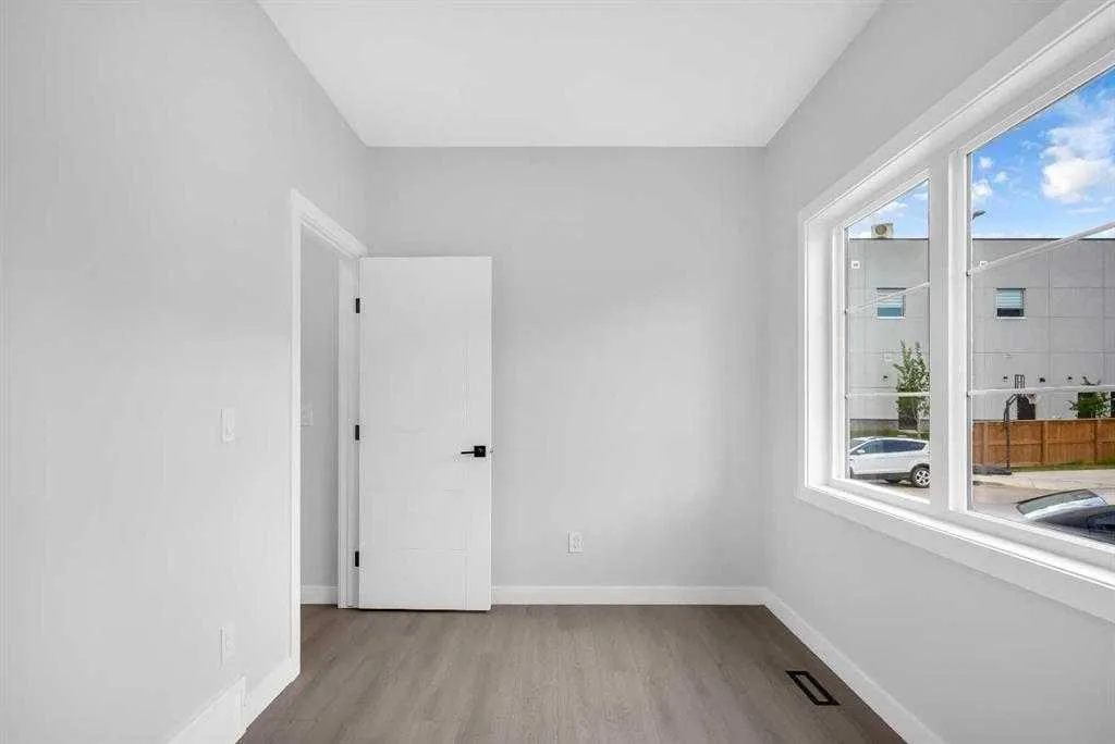 110 Saddlepeace Crescent NE Calgary AB T3J 2J2