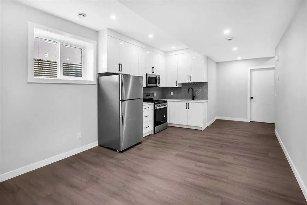 110 Saddlepeace Crescent NE Calgary AB T3J 2J2