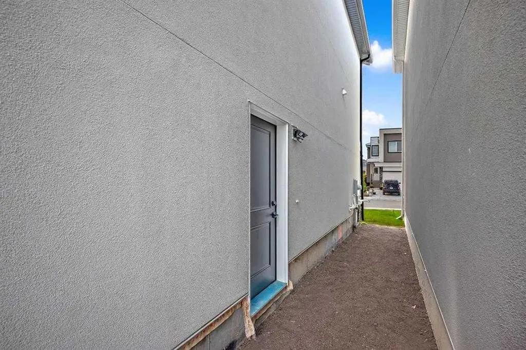 110 Saddlepeace Crescent NE Calgary AB T3J 2J2