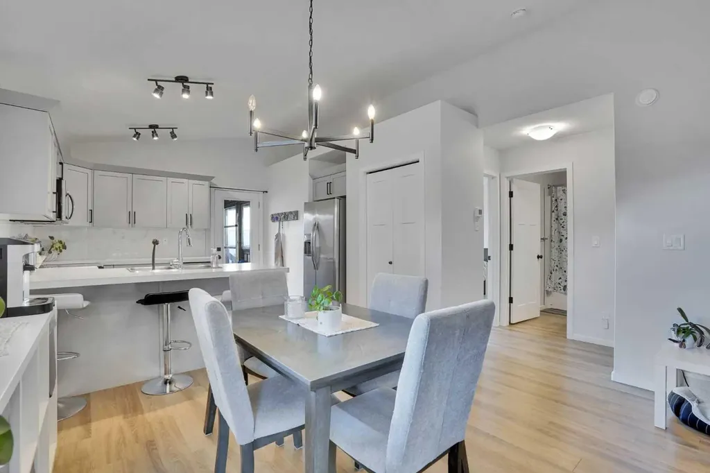 244 Thomlison Avenue Red Deer AB T4P 3E6