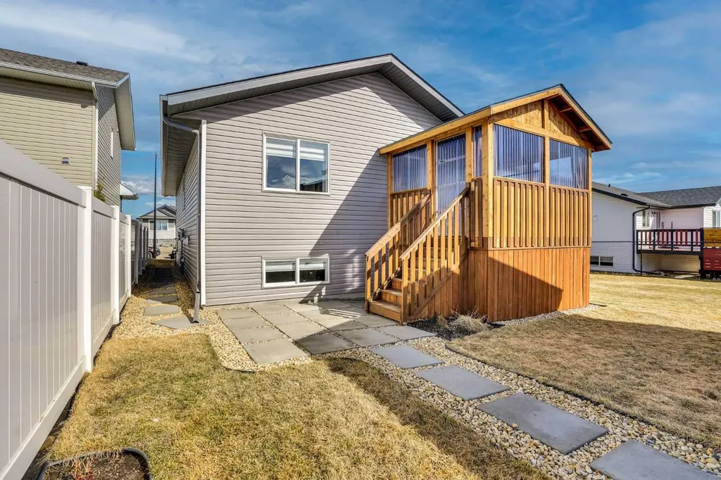 244 Thomlison Avenue Red Deer AB T4P 3E6