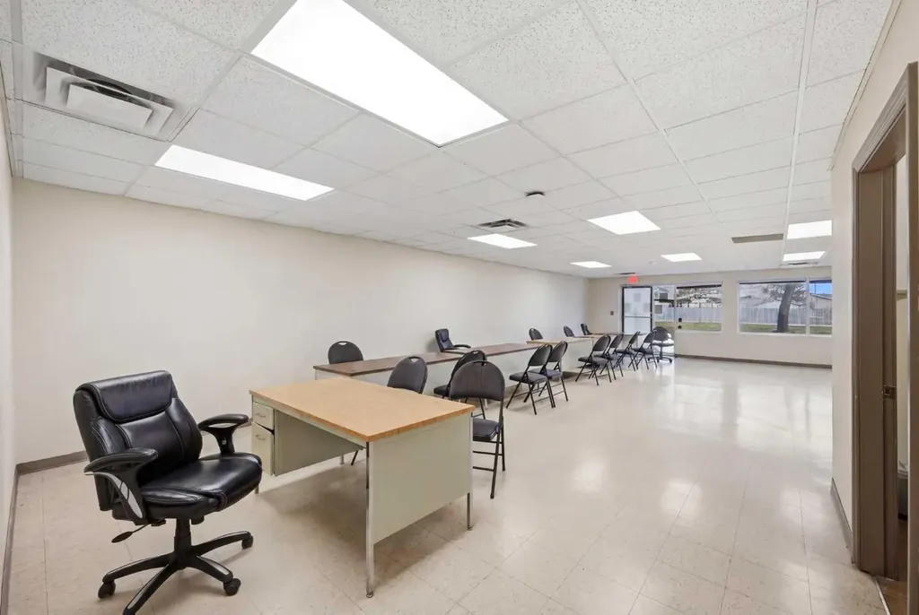 7 Westwinds Crescent NE Calgary AB T3J 5H2