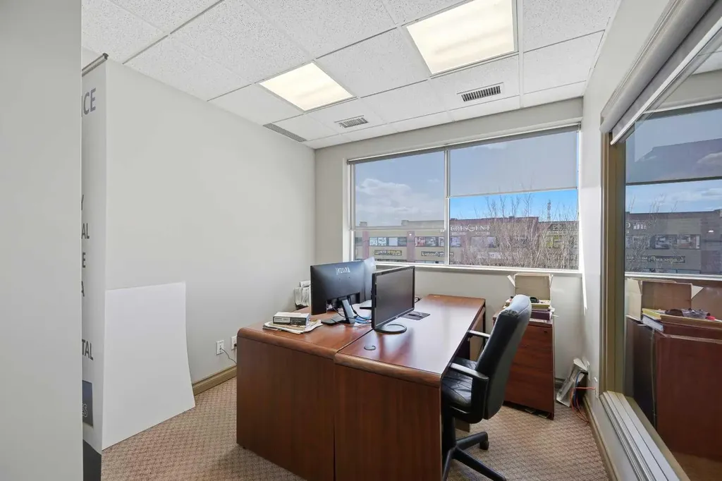 7 Westwinds Crescent NE Calgary AB T3J 5H2