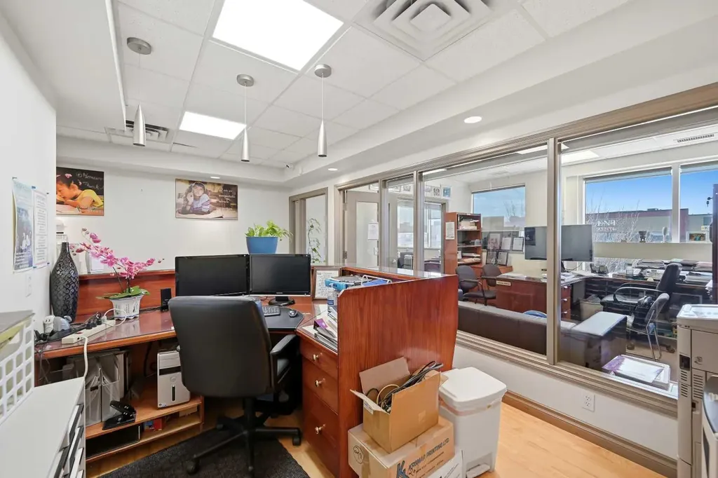 7 Westwinds Crescent NE Calgary AB T3J 5H2
