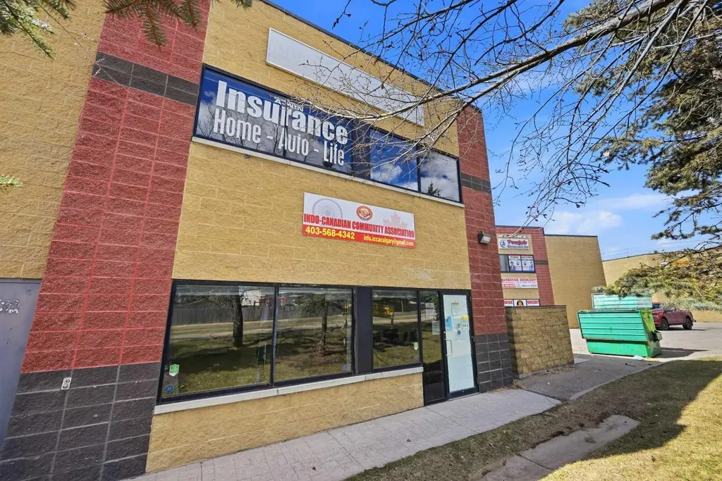 7 Westwinds Crescent NE Calgary AB T3J 5H2