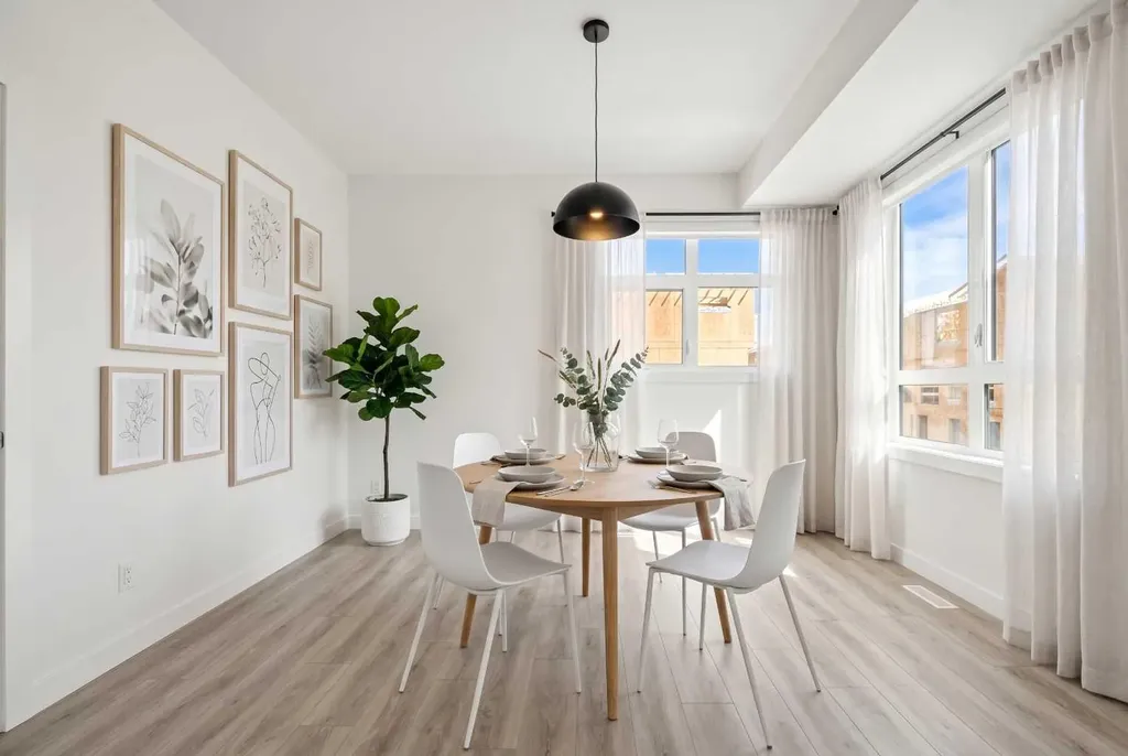 848 83 Street SW Calgary AB T3H 6M8