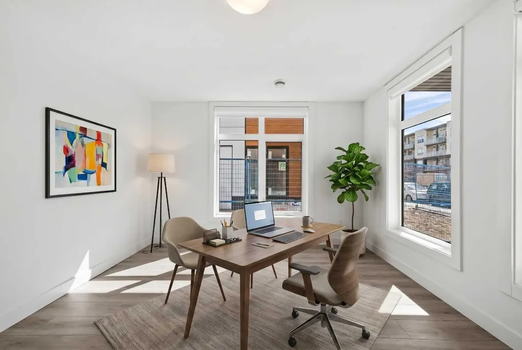 848 83 Street SW Calgary AB T3H 6M8