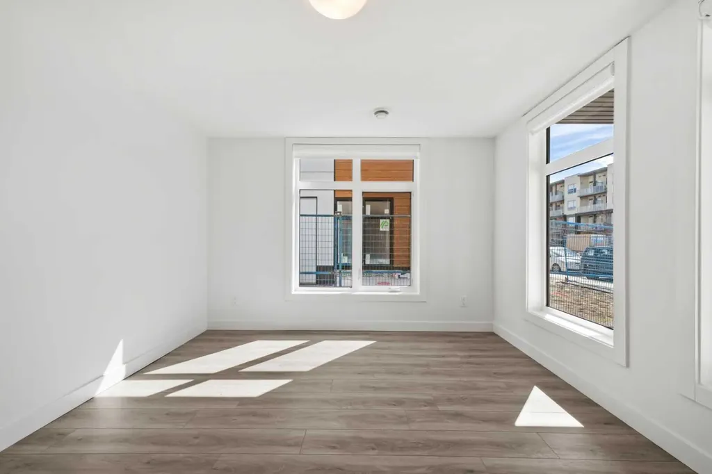 848 83 Street SW Calgary AB T3H 6M8