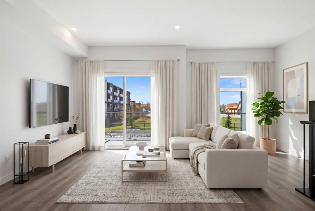 848 83 Street SW Calgary AB T3H 6M8