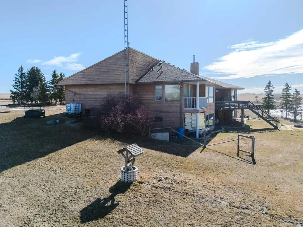 48208 Range Road 124 Rural Beaver County AB T0B 4N0