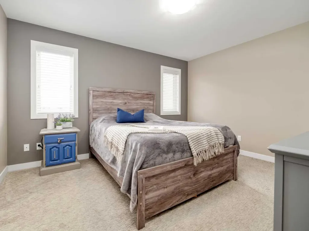 413 Devonia Way W Lethbridge AB T1J 5J7