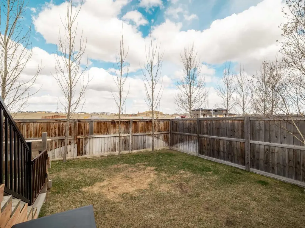 413 Devonia Way W Lethbridge AB T1J 5J7