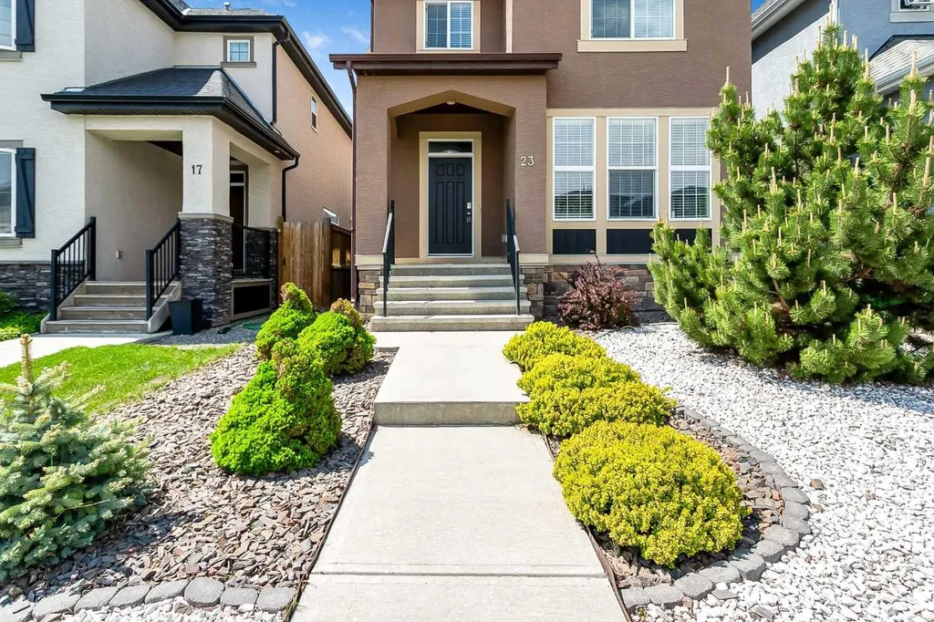 23 Marquis Link SE Calgary AB T3M 1Z5