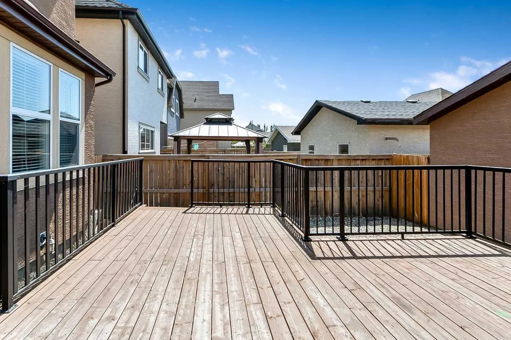 23 Marquis Link SE Calgary AB T3M 1Z5